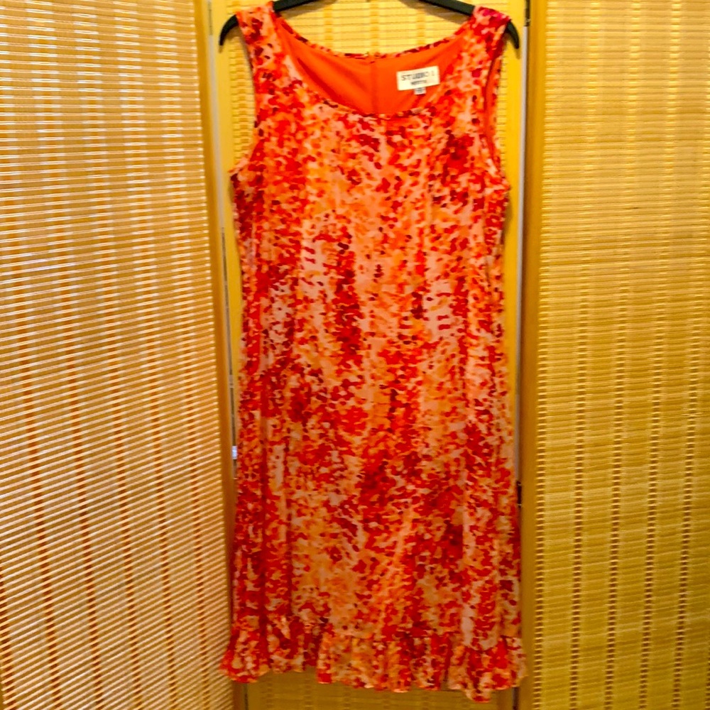 Pretty printed summer sleeveless dress by STUDIO I Petite is a size 12.